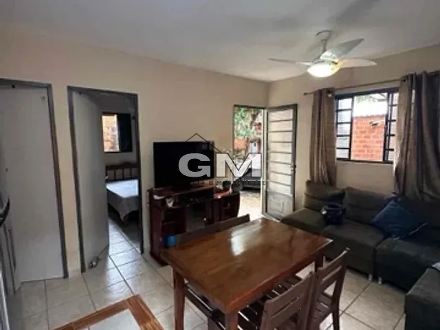 Casa com 200m² 2 quartos e 1 banheiro, à venda, no bairro Jardim Professor Antônio Palocci em Ribeirão Preto