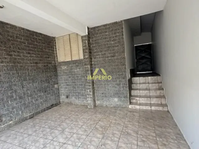 Casa com 175m² 2 quartos e 1 banheiro, para alugar, no bairro Vila Progresso em Salto