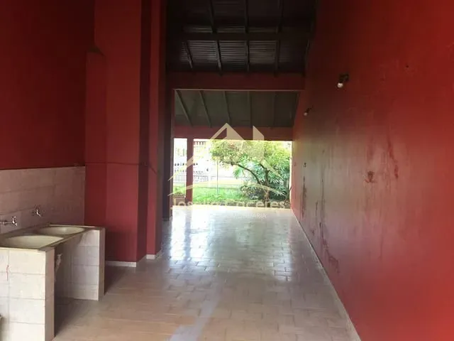 Casa com 1000m² 3 quartos e 5 banheiros, à venda, no bairro BOM CLIMA em Chapada dos Guimarães