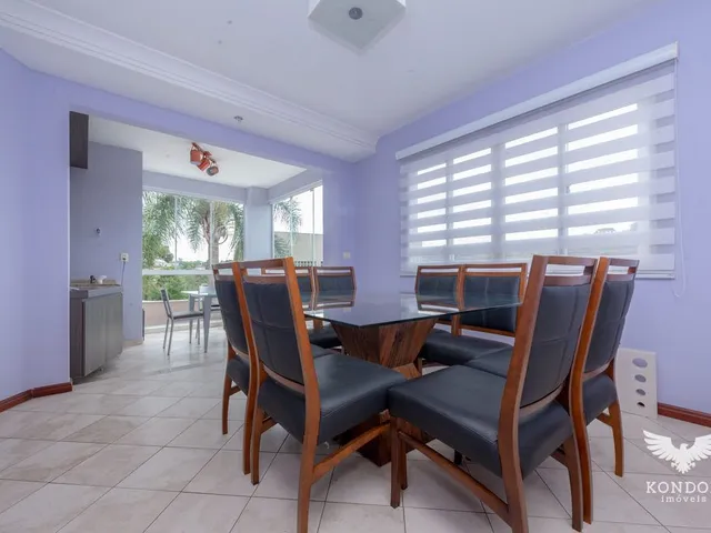 Casa com 317m² 3 quartos e 4 banheiros, à venda, no bairro Santa Felicidade em Curitiba