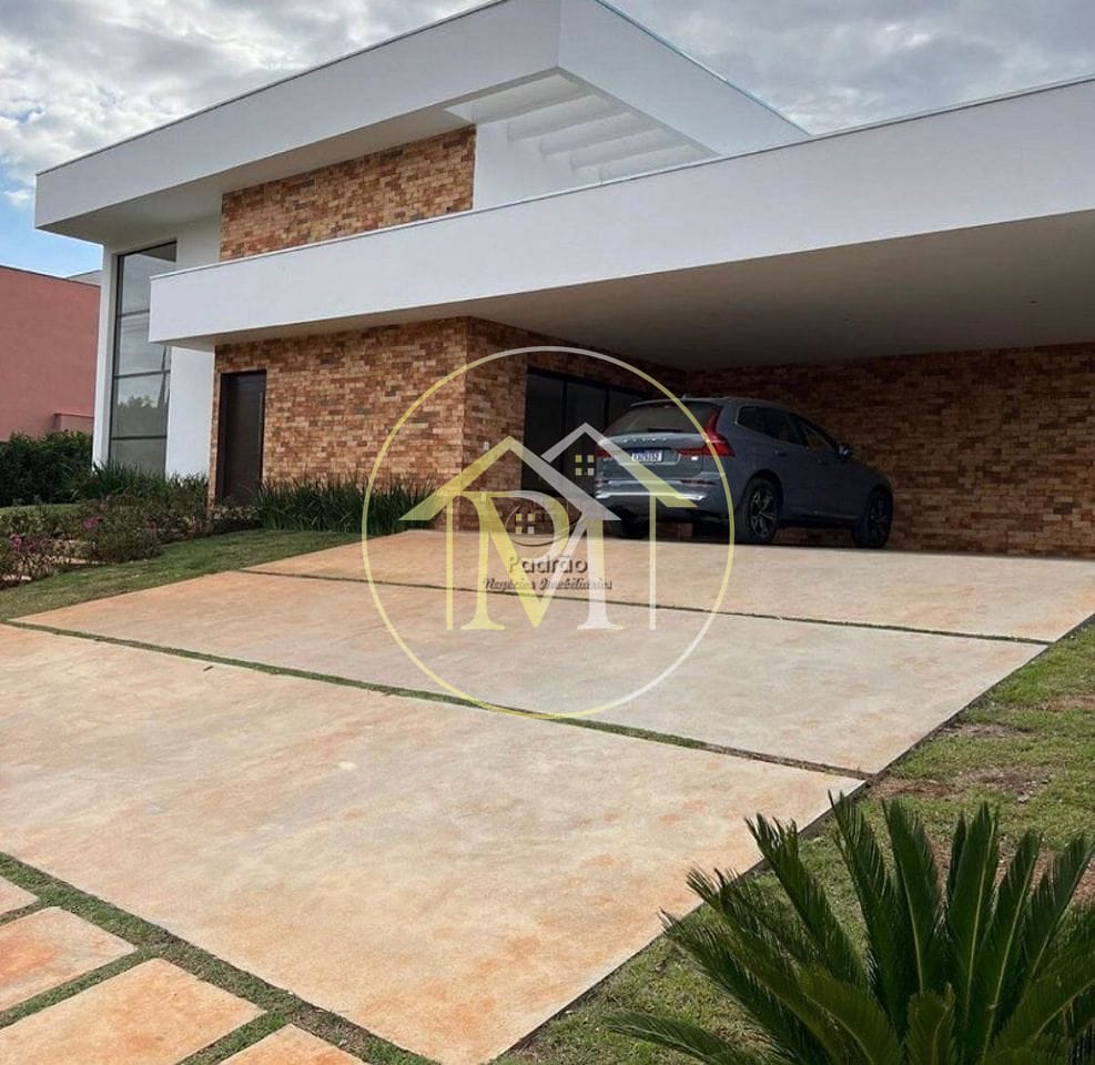 Casa à venda e aluguel com 4 quartos, 366m² - Foto 8