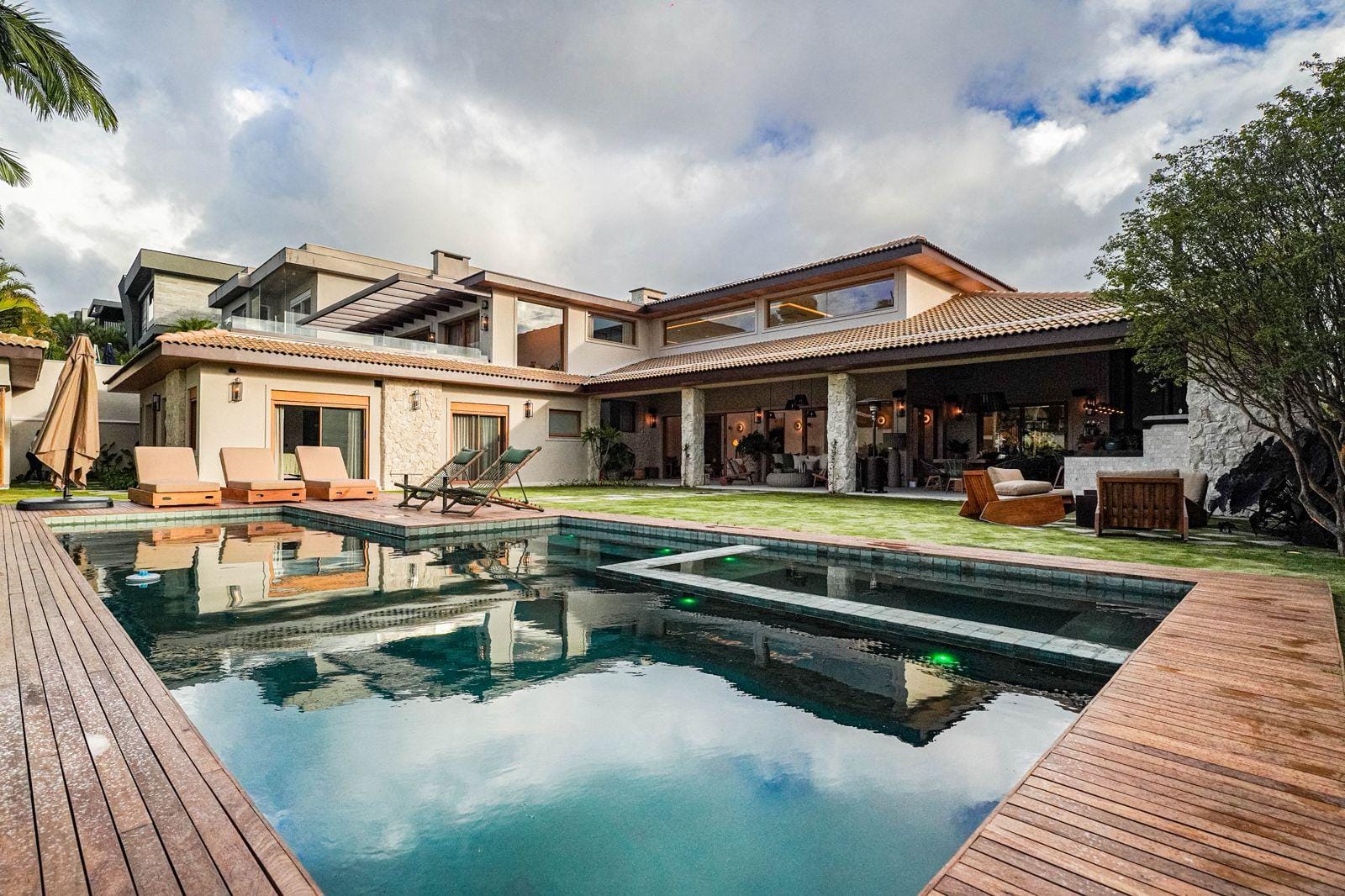 Casa em Tamboré — foto 1