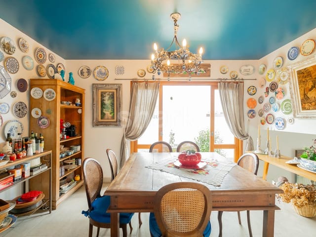 Casa com 360m² 3 quartos e 2 banheiros, à venda, no bairro Alphaville em Santana de Parnaíba