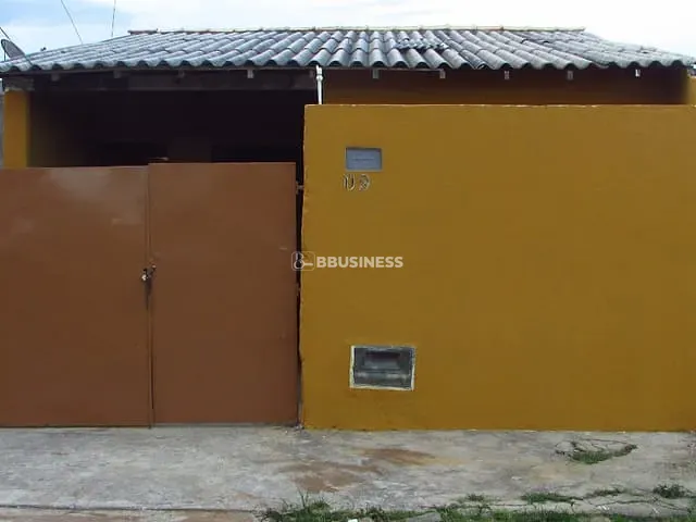 Casa com 143m² 2 quartos e 1 banheiro, à venda, no bairro Parque Novo Jockey em Campos dos Goytacazes