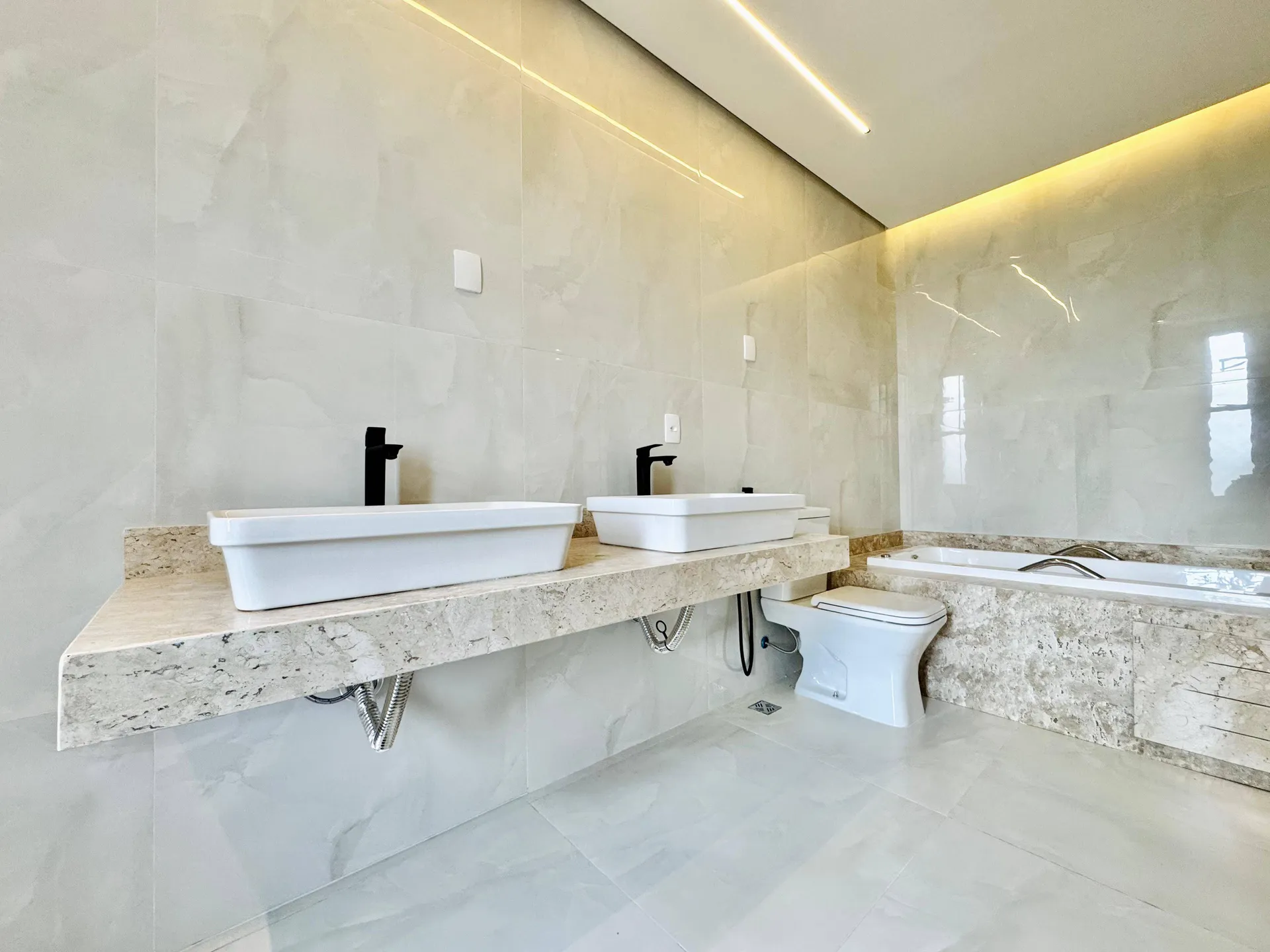 Casa, 3 quartos, 208 m² - Foto 33