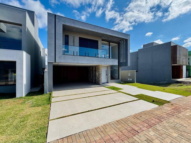 Casa com 263m² 3 quartos e 4 banheiros, à venda, no bairro Parque Tauá em Londrina