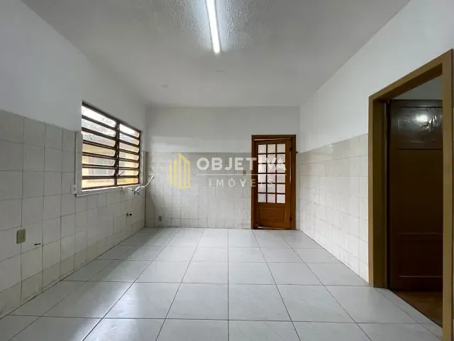 Casa 2 quartos e 2 banheiros, para alugar, no bairro Boa Vista em Novo Hamburgo