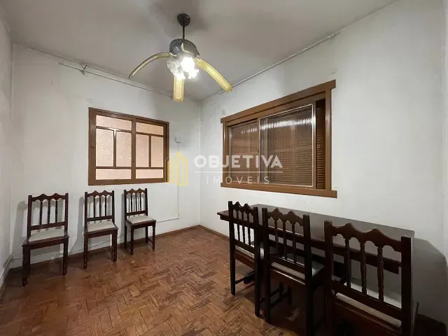 Casa 2 quartos e 2 banheiros, para alugar, no bairro Boa Vista em Novo Hamburgo