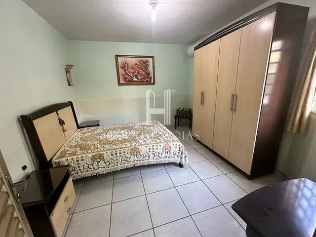 Casa com 300m² 4 quartos e 3 banheiros, à venda, no bairro Jardim Europa em Goiânia