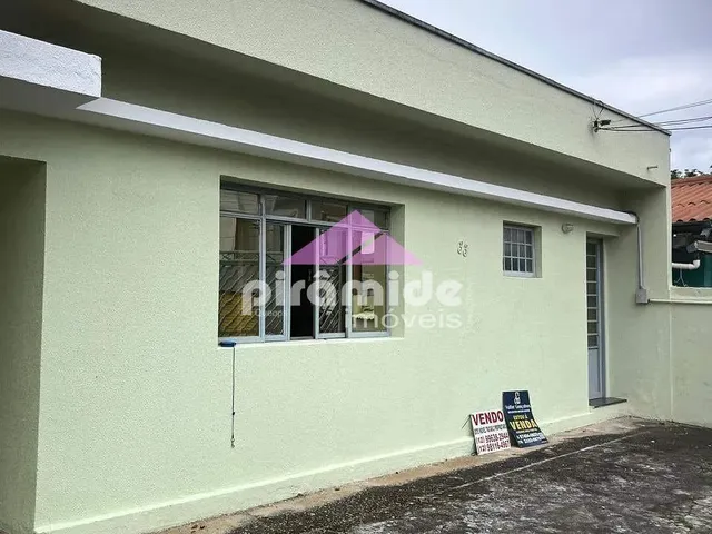 Casa com 250m² 3 quartos e 1 banheiro, à venda ou para alugar, no bairro Jardim Ismênia em São José Dos Campos
