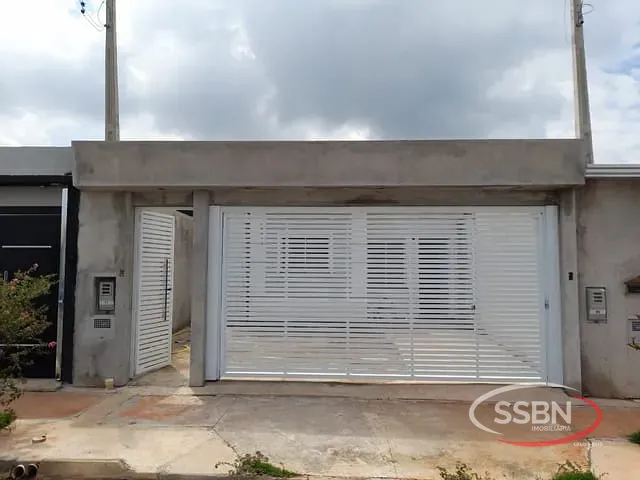 Casa 3 quartos e 2 banheiros, à venda, no bairro Jardim Flamboyant em Nova Odessa