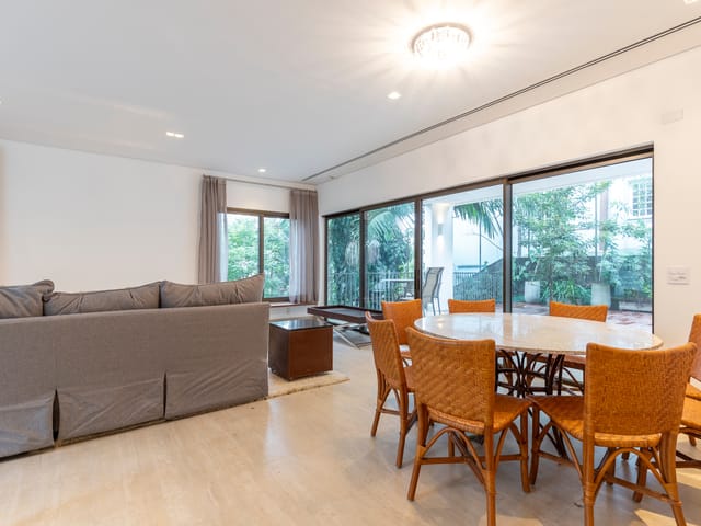 Casa com 689m² 4 quartos e 5 banheiros, à venda ou para alugar, no bairro Jardim dos Estados em São Paulo