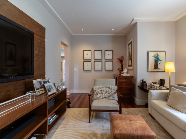 Casa com 712m² 4 quartos e 5 banheiros, à venda, no bairro Jardim Petrópolis em São Paulo