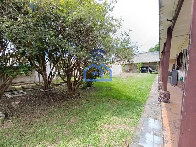 Casa com 750m² 4 quartos e 3 banheiros, à venda, no bairro Centro em Caraguatatuba