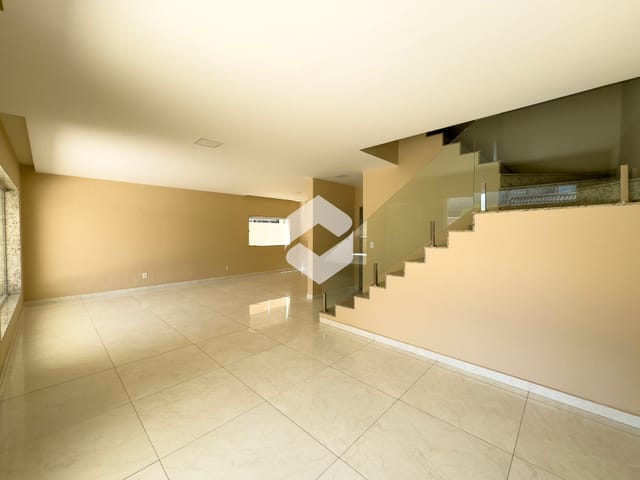 Casa com 340m² 3 quartos e 5 banheiros, à venda, no bairro Recreio dos Bandeirantes em Rio de Janeiro