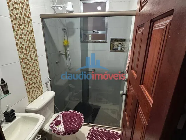 Casa 3 quartos e 3 banheiros, à venda, no bairro Monte Castelo em Volta Redonda
