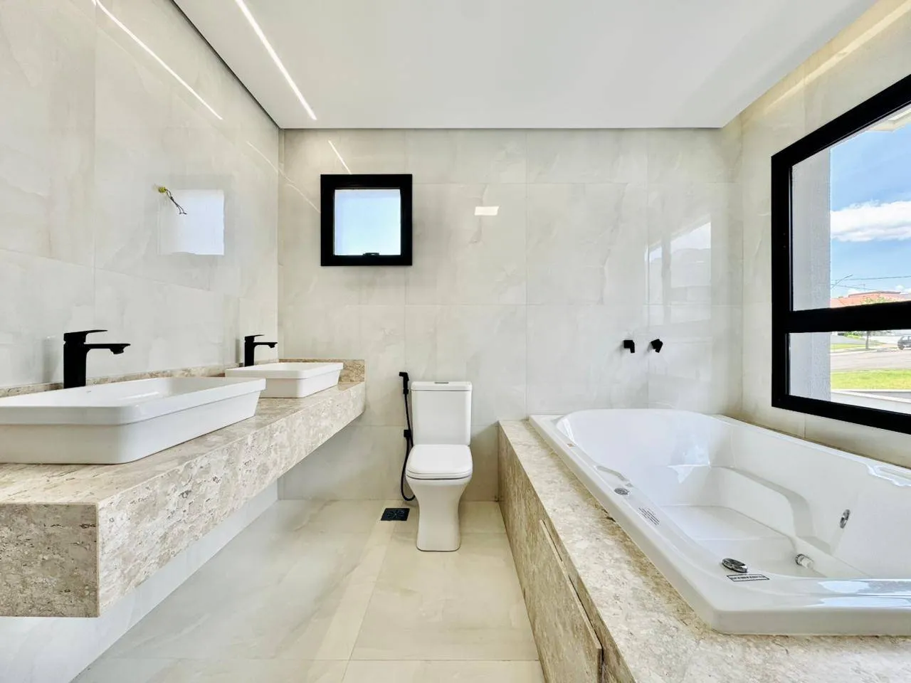 Casa, 3 quartos, 208 m² - Foto 31