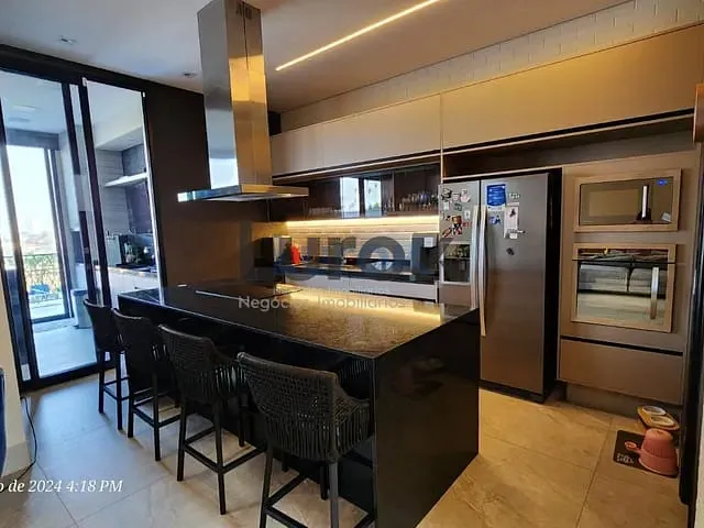 Casa com 396m² 4 quartos e 5 banheiros, à venda, no bairro Jardim Jurema em Valinhos