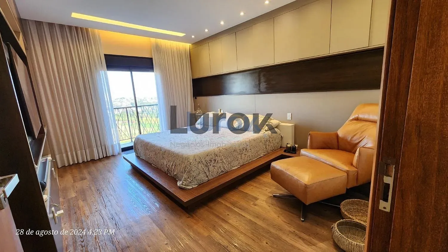 Casa, 4 quartos, 322 m² - Foto 11