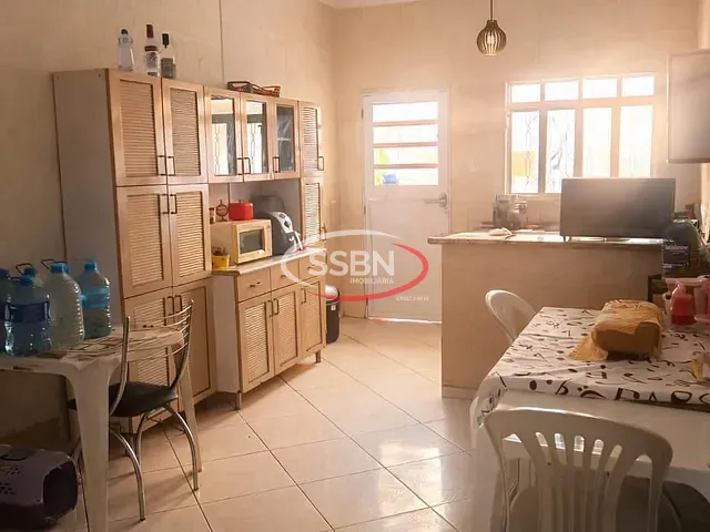 Casa 3 quartos e 3 banheiros, à venda, no bairro Jardim Capuava em Nova Odessa