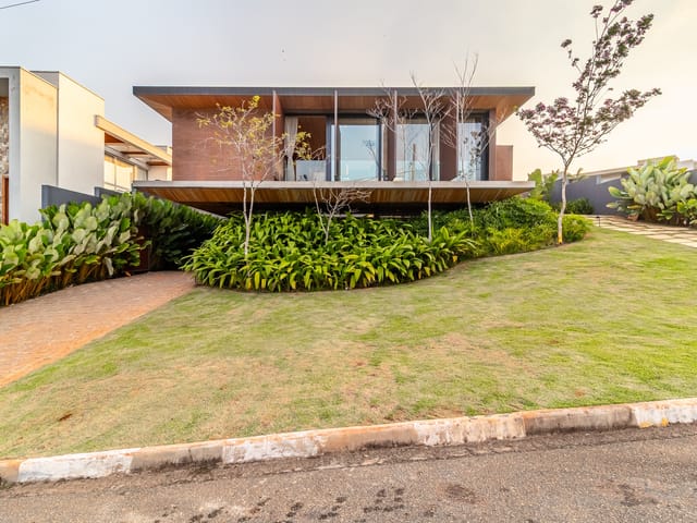 Casa com 1090m² 4 quartos e 7 banheiros, à venda, no bairro Parque Reserva Fazenda Imperial em Sorocaba
