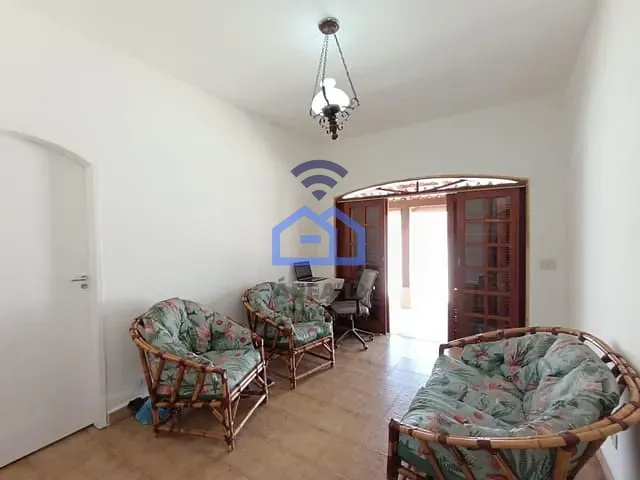 Casa com 326m², para alugar, no bairro Jardim Primavera em Caraguatatuba
