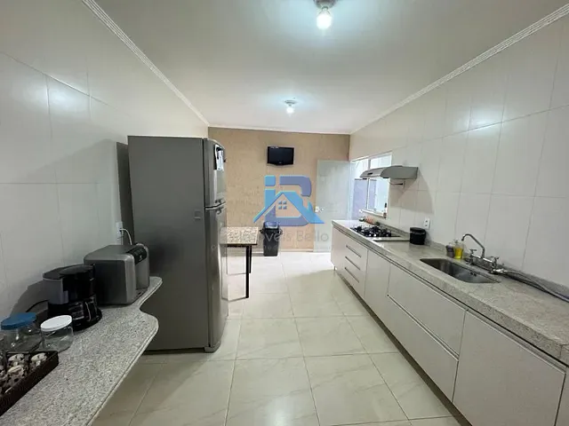 Casa com 250m² 3 quartos e 3 banheiros, à venda, no bairro Jardim Nossa Senhora de Fátima em Itatiba