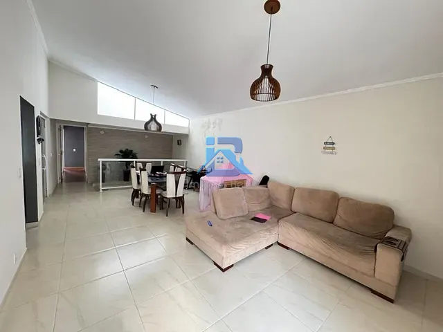 Casa com 250m² 3 quartos e 3 banheiros, à venda, no bairro Jardim Nossa Senhora de Fátima em Itatiba
