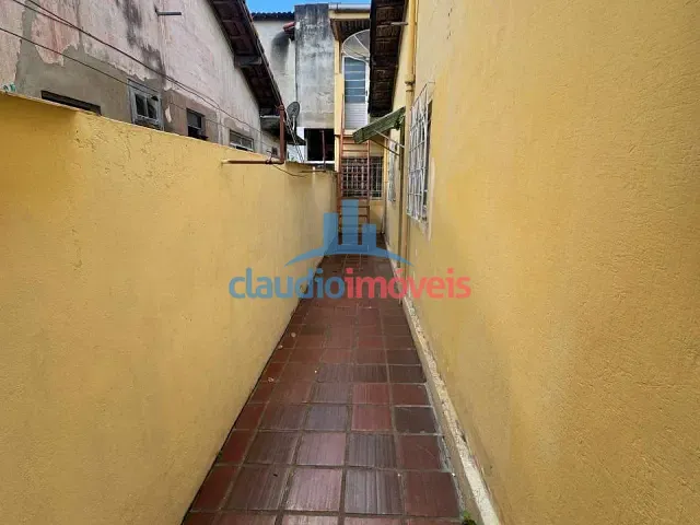 Casa 3 quartos e 3 banheiros, à venda, no bairro Rústico em Volta Redonda