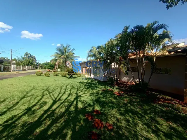Casa com 2500m² 3 quartos e 3 banheiros, à venda, no bairro Recanto Santa Andréa em Cambé