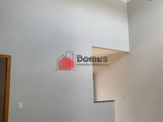 Casa com 125m², à venda, no bairro Loteamento Eduardo da Silva Neto em Pindamonhangaba