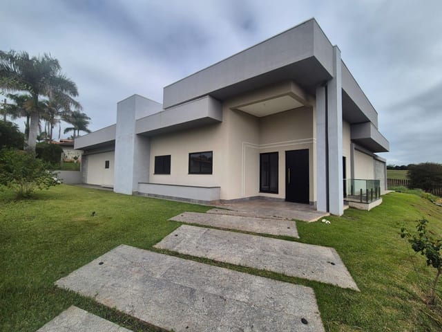 Casa 4 quartos e 5 banheiros, à venda, no bairro Estância Santa Paula em Londrina