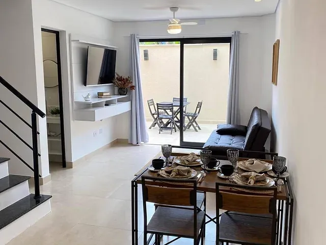 Casa com 108m² 2 quartos e 2 banheiros, à venda, no bairro Boraceia em Bertioga