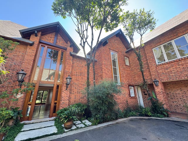 Casa com 3340m² 4 quartos e 8 banheiros, à venda, no bairro Residencial Tamboré em Barueri