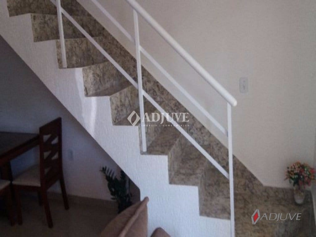 Casa à venda com 2 quartos, 75m² - Foto 5