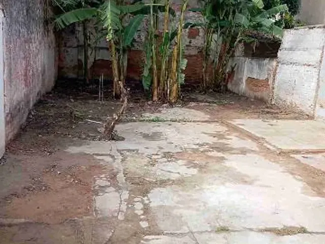 Casa 2 quartos e 1 banheiro, à venda, no bairro Parque Leopoldina em Campos dos Goytacazes