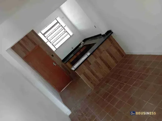 Casa 2 quartos e 1 banheiro, à venda, no bairro Parque Leopoldina em Campos dos Goytacazes