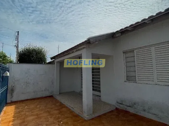 Casa com 160m² 2 quartos e 1 banheiro, à venda, no bairro Vila Indaiá em Rio Claro