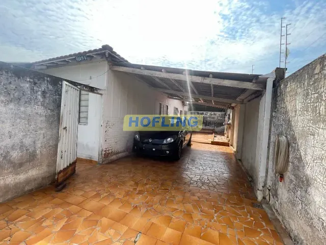 Casa com 160m² 2 quartos e 1 banheiro, à venda, no bairro Vila Indaiá em Rio Claro