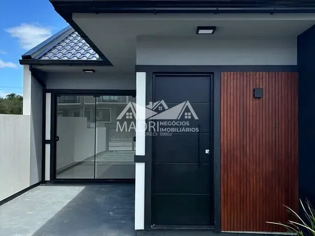 Casa 2 quartos e 1 banheiro, à venda, no bairro Forquilhas em São José