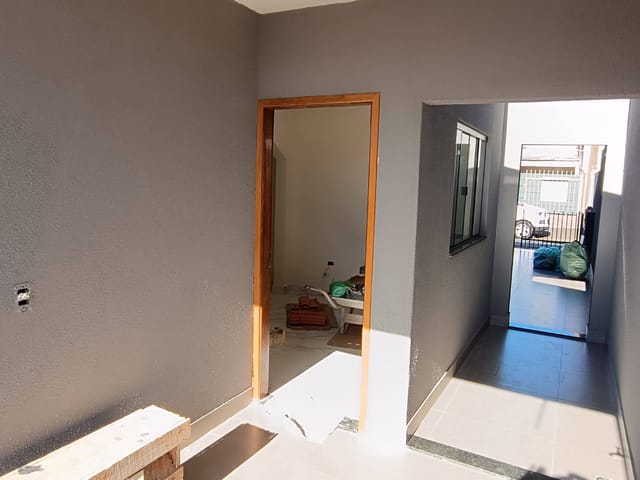 Casa com 300m² 3 quartos e 1 banheiro, à venda, no bairro Jardim Novo Bandeirantes em Cambé