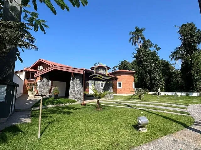 Casa com 969m² 5 quartos e 6 banheiros, à venda, no bairro Boraceia em Bertioga