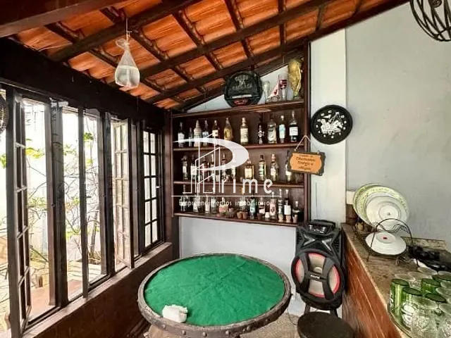 Casa com 360m² 3 quartos e 3 banheiros, à venda, no bairro Maravista em Niterói