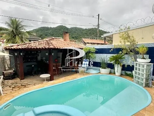 Casa com 360m² 3 quartos e 3 banheiros, à venda, no bairro Maravista em Niterói