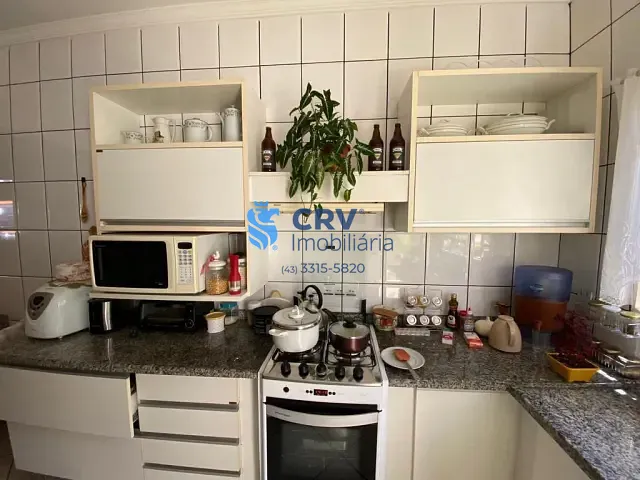 Casa com 100m² 2 quartos e 2 banheiros, à venda, no bairro Conjunto Habitacional Santiago II em Londrina