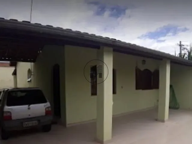 Casa com 300m² 2 quartos e 1 banheiro, à venda, no bairro Chacaras Agricolas Jardim do Vale em Guaratinguetá