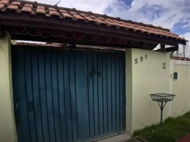 Casa com 300m² 2 quartos e 1 banheiro, à venda, no bairro Chacaras Agricolas Jardim do Vale em Guaratinguetá