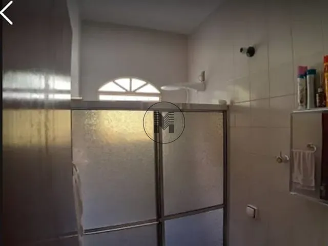Casa com 300m² 2 quartos e 1 banheiro, à venda, no bairro Chacaras Agricolas Jardim do Vale em Guaratinguetá