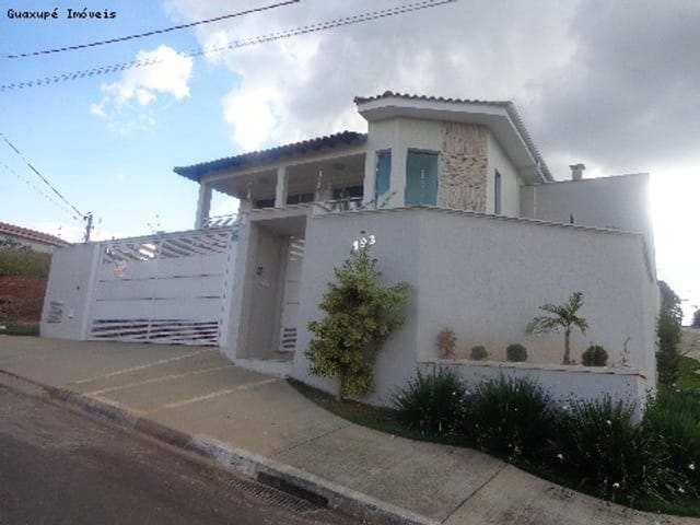 Foto do Casa - CASA para Venda
JARDIM PRIMAVERA, GUAXUPÉ
3 dormitórios
com closet
churrasqueira | Guaxupé Imóveis Ltda