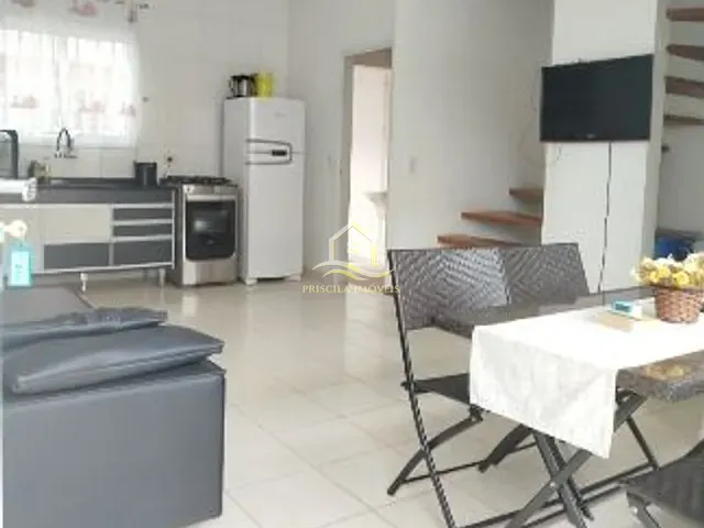 Casa com 105m² 2 quartos e 3 banheiros, à venda, no bairro Boraceia em Bertioga